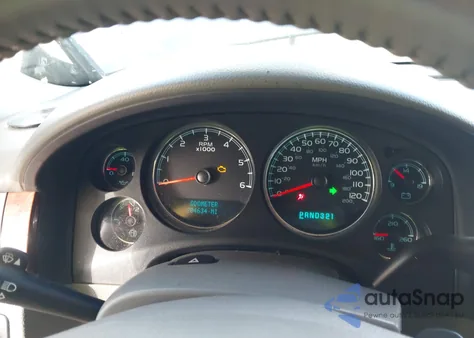 2008 Chevrolet Tahoe Lt z USA, uszkodzony, nr VIN 1GNFK130X8J136512